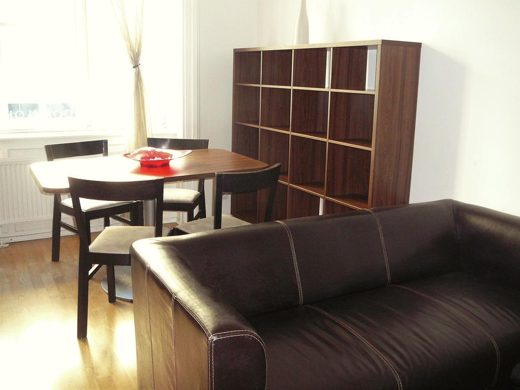 Lion Apartments Medena, Big Size, High Ceilings Bratislava Esterno foto