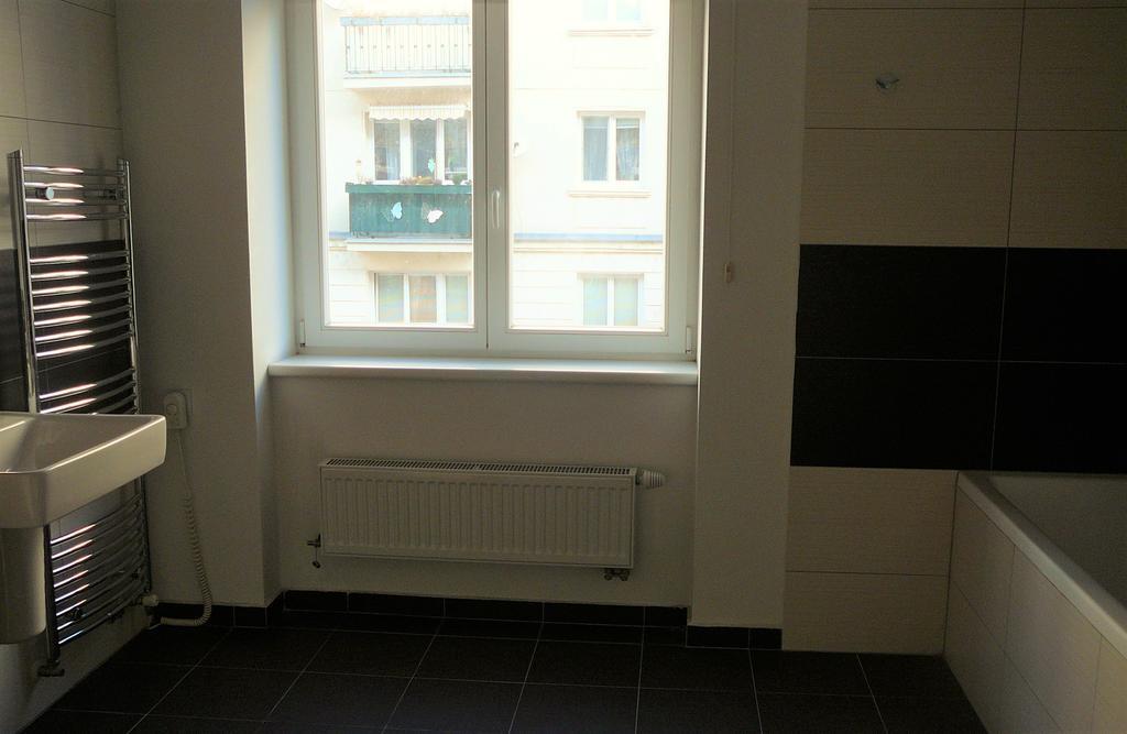 Lion Apartments Medena, Big Size, High Ceilings Bratislava Esterno foto