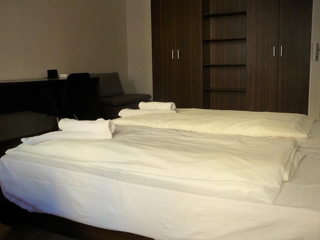 Lion Apartments Medena, Big Size, High Ceilings Bratislava Esterno foto